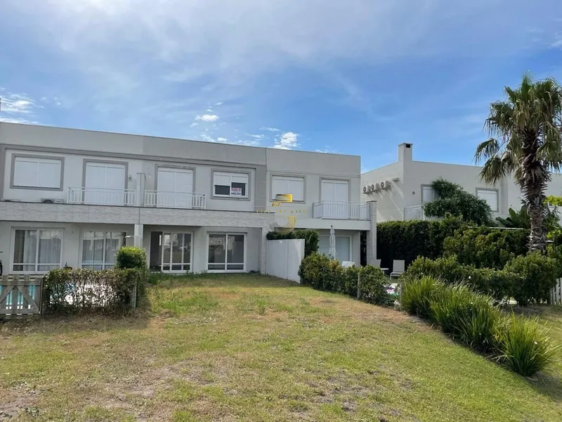 LINDO SOBRADO NO COND. PÁTEO MARBELLA: 2ª foto da galeria de imagens do imóvel