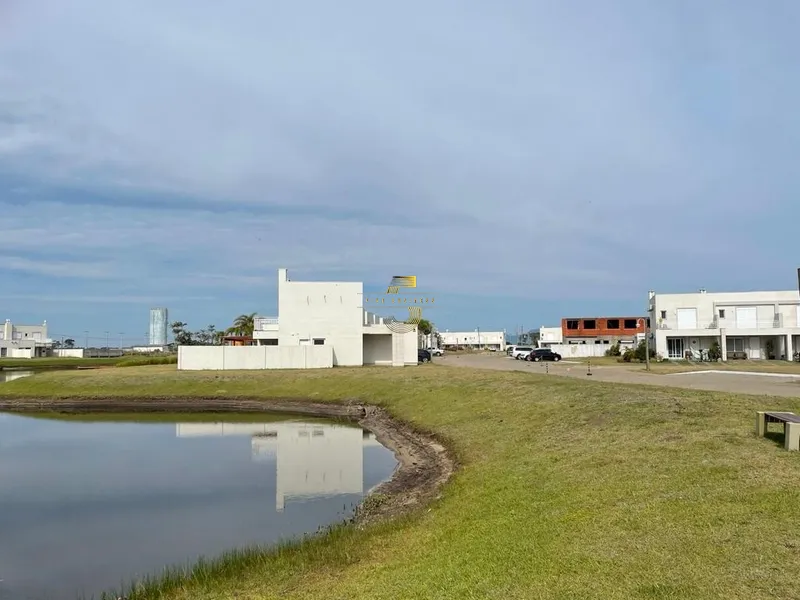 LINDO SOBRADO NO COND. PÁTEO MARBELLA: 11ª foto da galeria de imagens do imóvel