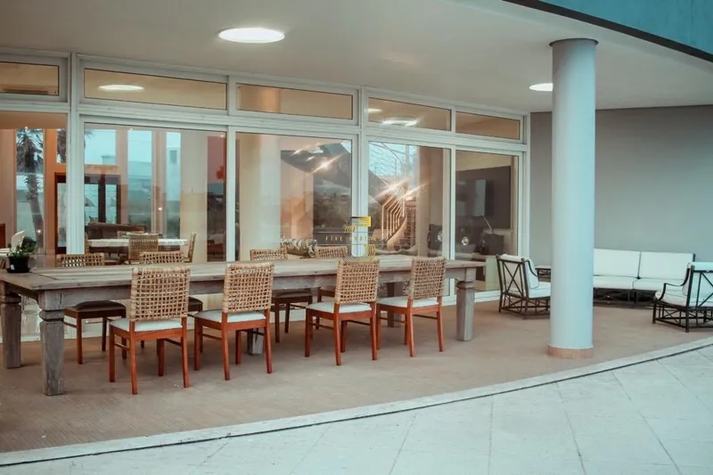 : 2ª foto da galeria de imagens do imóvel