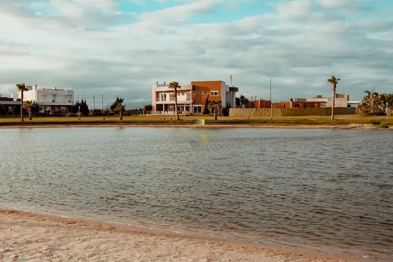 : 15ª foto da galeria de imagens do imóvel