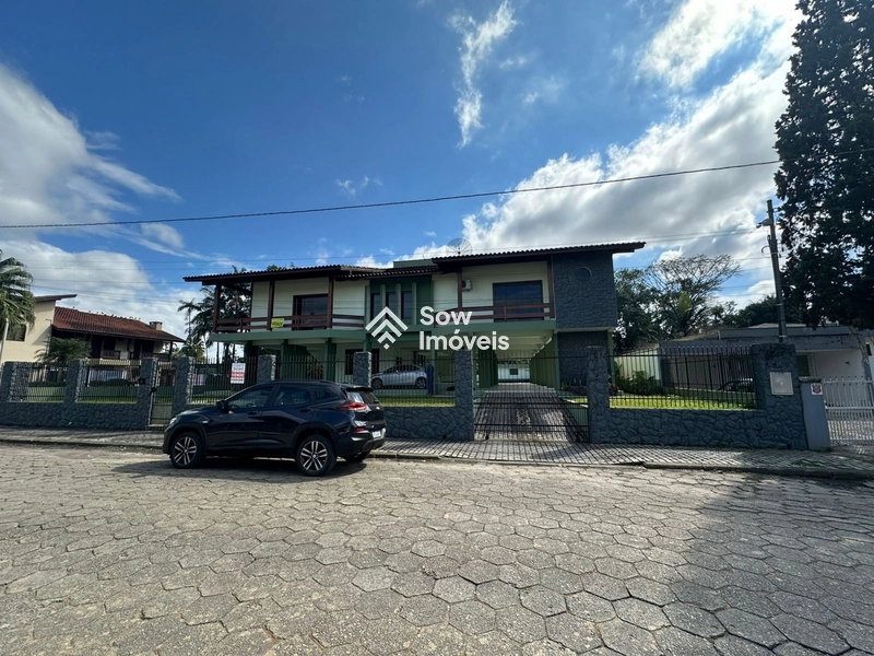 Casa de Alto Padrão – Bairro Jardim Maluche: 2ª foto da galeria de imagens do imóvel