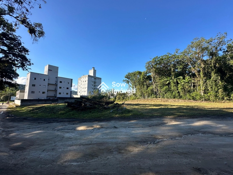 Terreno com Casa – Centro de Guabiruba: 6ª foto da galeria de imagens do imóvel