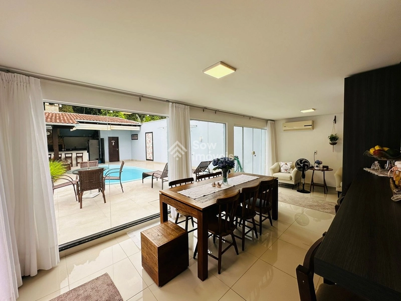 Casa à venda no bairro Souza Cruz – Brusque/SC: 2ª foto da galeria de imagens do imóvel