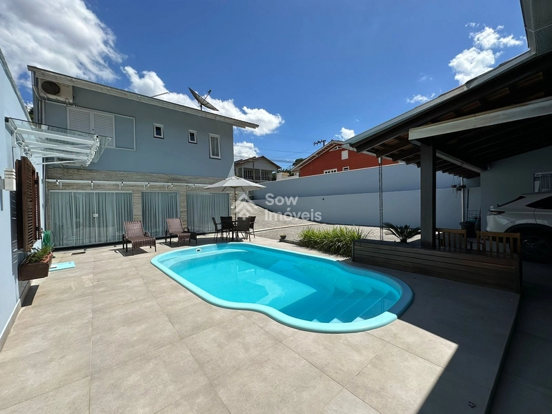 Casa à venda no bairro Souza Cruz – Brusque/SC