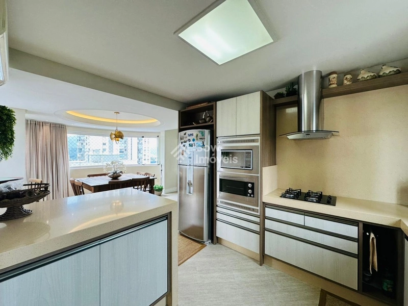 Apartamento alto padrão à venda em Balneário Camboriú Todo Mobiliado: 24ª foto da galeria de imagens do imóvel