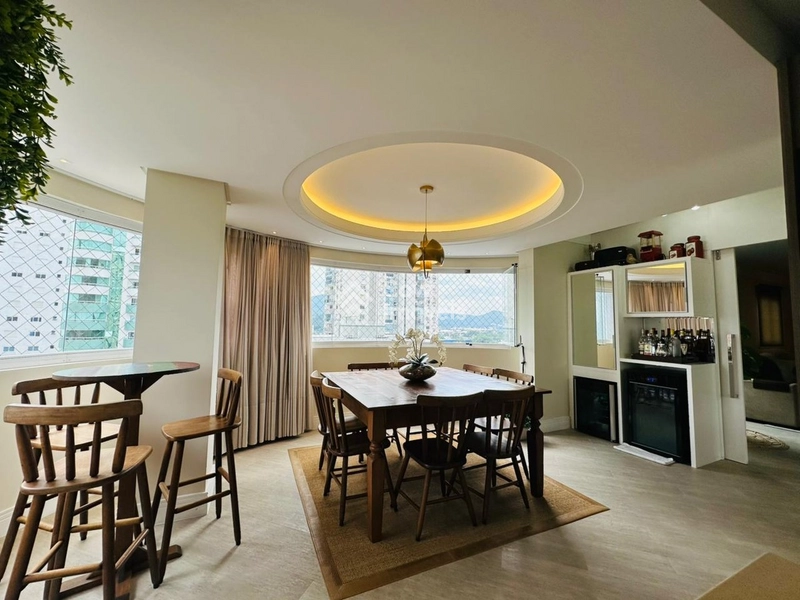 Apartamento alto padrão à venda em Balneário Camboriú Todo Mobiliado: 20ª foto da galeria de imagens do imóvel