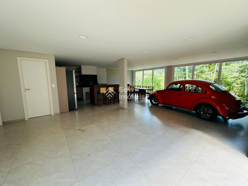 Casa de Alto Padrão à Venda no Bairro Dom Joaquim: 16ª foto da galeria de imagens do imóvel