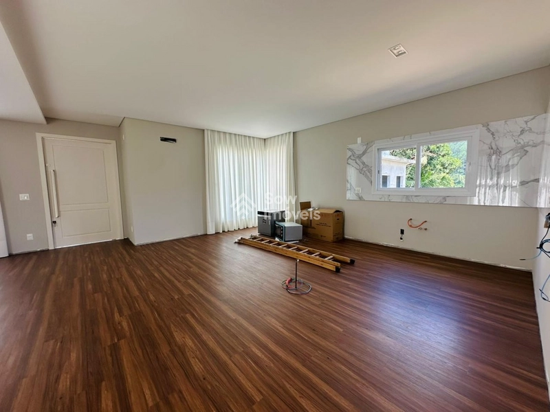 Casa de Alto Padrão à Venda no Bairro Dom Joaquim: 8ª foto da galeria de imagens do imóvel