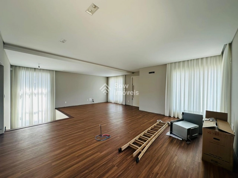 Casa de Alto Padrão à Venda no Bairro Dom Joaquim: 14ª foto da galeria de imagens do imóvel