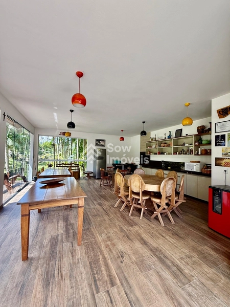 Casa exclusiva no Centro de Guabiruba: 3ª foto da galeria de imagens do imóvel