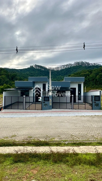 CASA SOLTA À VENDA | BAIRRO SÃO JOÃO – BRUSQUE/SC