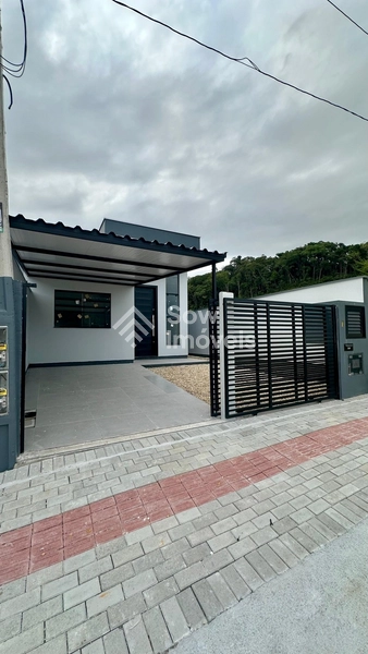 CASA SOLTA À VENDA | BAIRRO SÃO JOÃO – BRUSQUE/SC: 2ª foto da galeria de imagens do imóvel