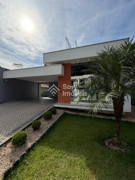 Linda casa à venda no Bairro Dom Joaquim: 1ª foto da galeria de imagens do imóvel