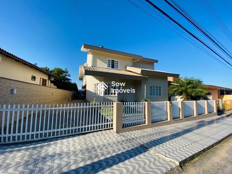 Exclusividade - Linda casa no Bruschal: 7ª foto da galeria de imagens do imóvel