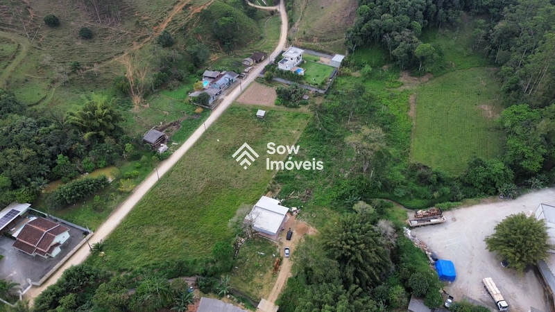 Amplo Terreno à venda: 3ª foto da galeria de imagens do imóvel