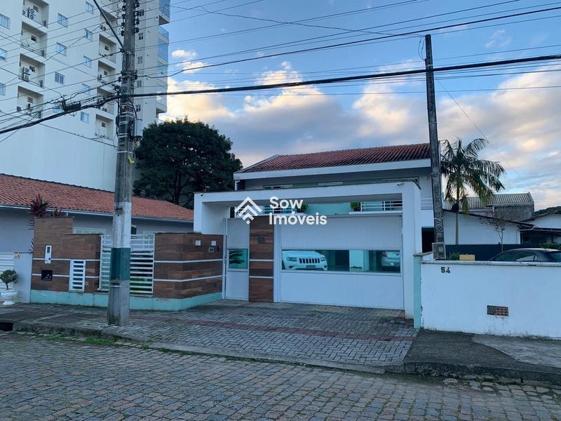 asa ampla mobiliada na melhor localização do bairro Santa Rita: 4ª foto da galeria de imagens do imóvel