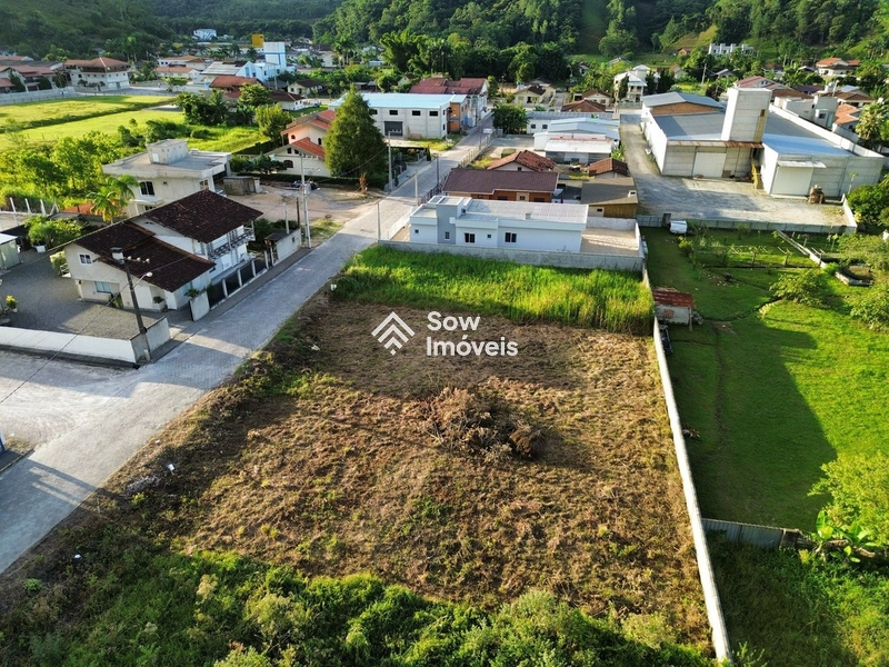 Terreno à Venda em Guabiruba Bairro Aymoré: 1ª foto da galeria de imagens do imóvel