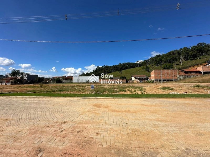 Terreno no Bairro Dom Joaquim: 3ª foto da galeria de imagens do imóvel