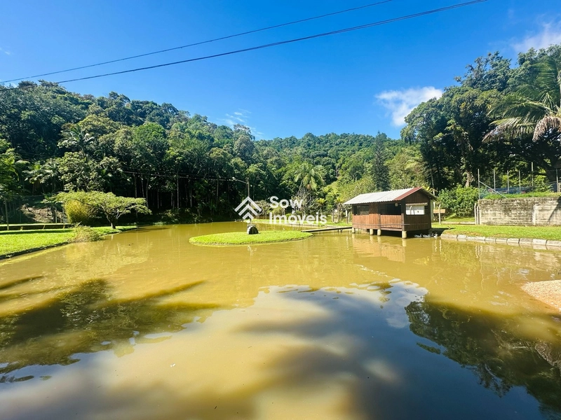 Exclusiva chácara à venda em Brusque: 1ª foto da galeria de imagens do imóvel