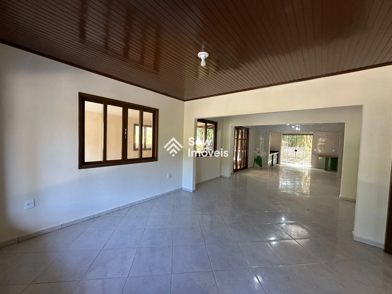 Casa à Venda no Bairro Cristalina: 4ª foto da galeria de imagens do imóvel