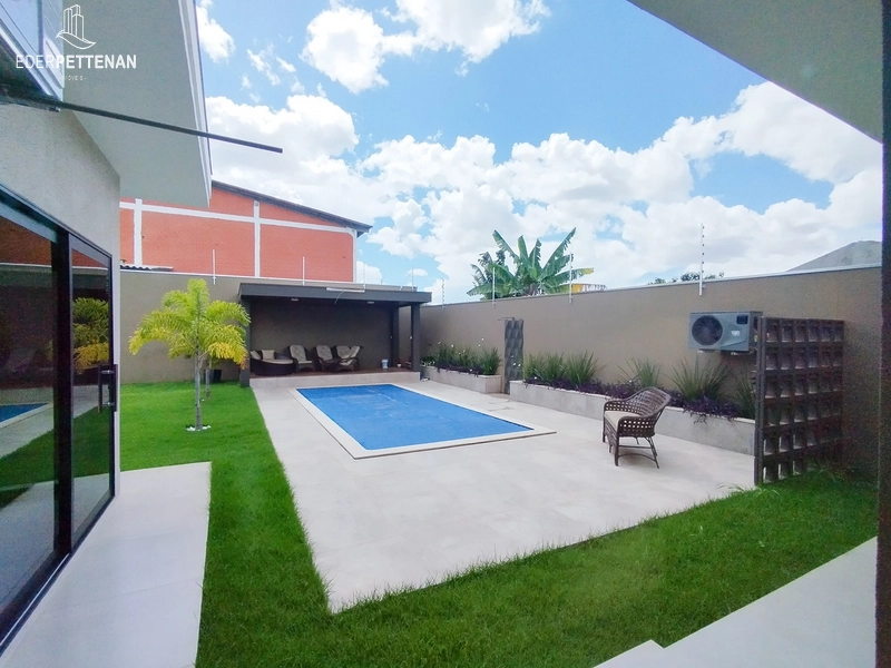 Casa 4 quartos, 2 suítes - Alto padrão - Campos de Júlio: 28ª foto da galeria de imagens do imóvel