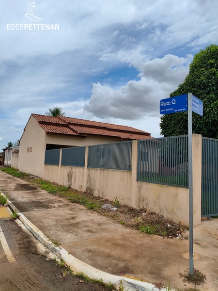 Casa 3 dorm, terreno esquina: 2ª foto da galeria de imagens do imóvel