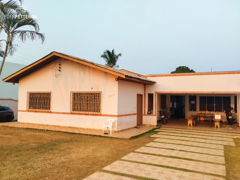 Casa a venda Campos de Júlio - Rodovia Comercial: 1ª foto da galeria de imagens do imóvel