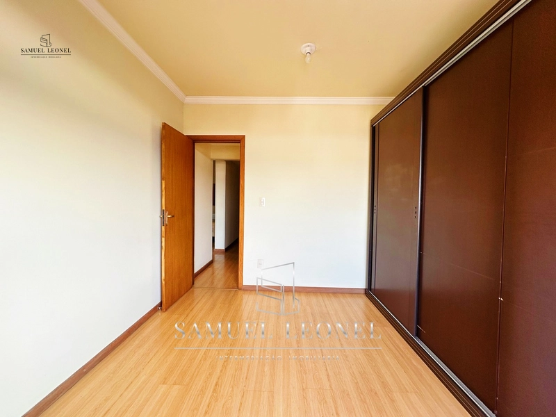 Cobertura a venda com elevador, 3 quartos, 1 suite e vaga no Santa H: 4ª foto da galeria de imagens do imóvel