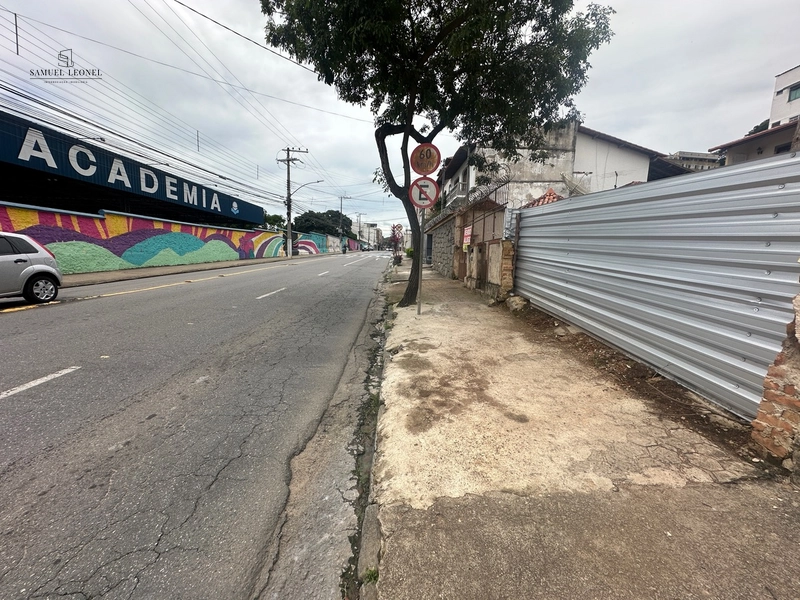 Terreno a venda no centro de Juiz de Fora: 1ª foto da galeria de imagens do imóvel