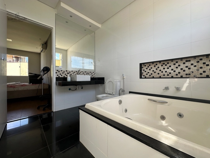Casa com 2 Quartos Suítes e 3 banheiros à Venda, 254 m² por R$ 569.000: 16ª foto da galeria de imagens do imóvel