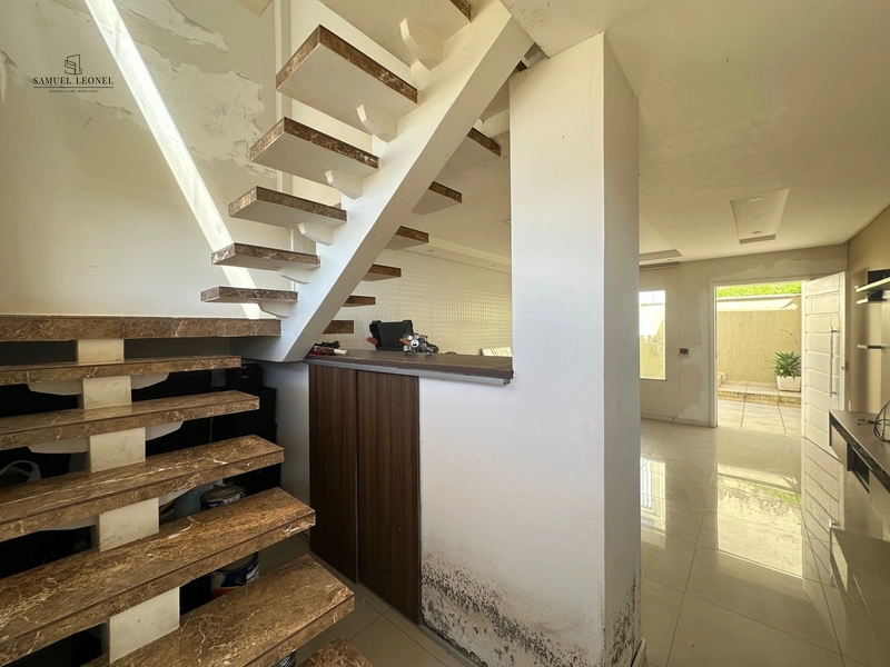 Casa com 2 Quartos Suítes e 3 banheiros à Venda, 254 m² por R$ 569.000: 5ª foto da galeria de imagens do imóvel