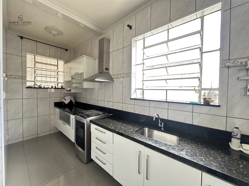 Casa a venda com 6 dormitórios 4 suítes , 4 vagas no Bairu: 16ª foto da galeria de imagens do imóvel