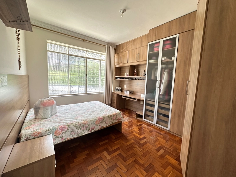Casa a venda com 6 dormitórios 4 suítes , 4 vagas no Bairu: 5ª foto da galeria de imagens do imóvel