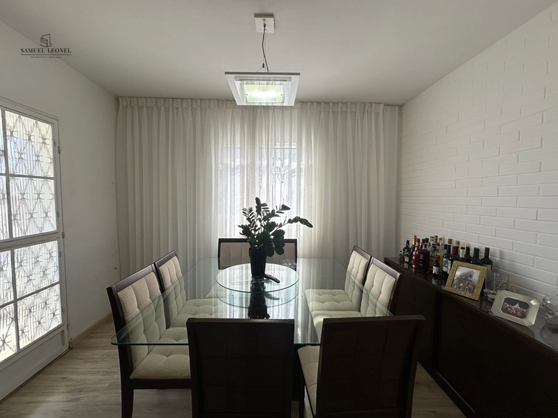 Casa com terreno de 1500 metros a venda no bairro próximo a UFJF: 1ª foto da galeria de imagens do imóvel