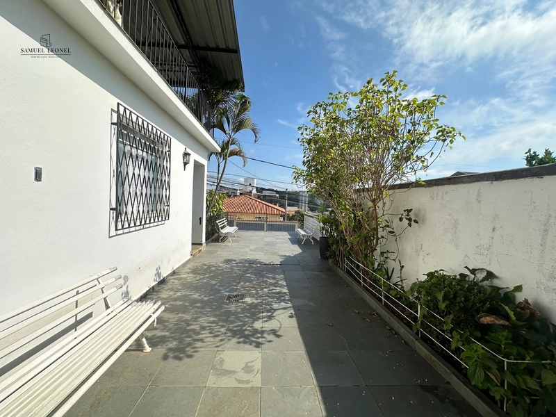 Casa com terreno de 1500 metros a venda no bairro próximo a UFJF: 8ª foto da galeria de imagens do imóvel