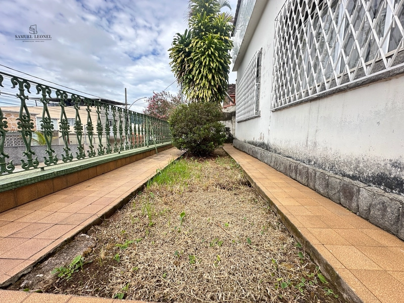 Casa com 3 quartos e dois banheiros a venda no Bairu Juiz de Fora: 2ª foto da galeria de imagens do imóvel