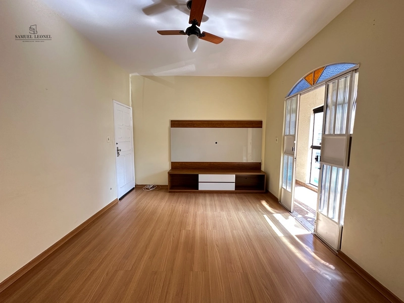 Casa duplex com quintal a venda no Bairu Juiz de Fora: 13ª foto da galeria de imagens do imóvel
