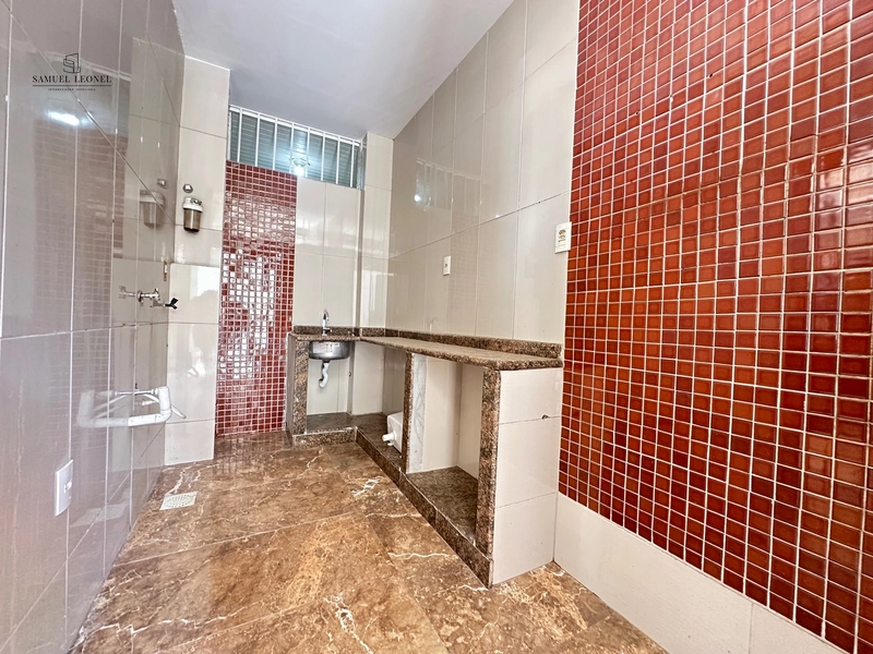 Apartamento Térreo, com 5 Quartos 2 vagas à Venda no centro da Cidade: 8ª foto da galeria de imagens do imóvel