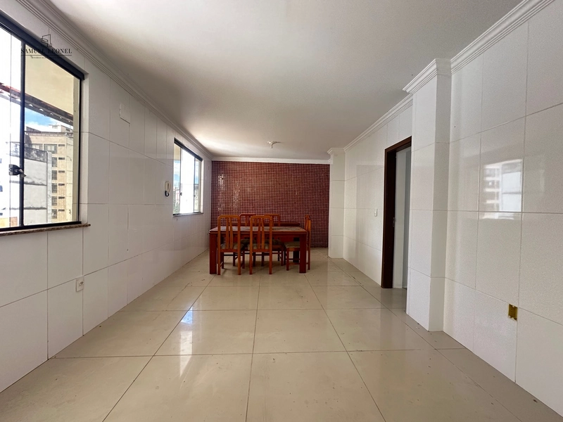Apartamento Térreo, com 5 Quartos 2 vagas à Venda no centro da Cidade: 7ª foto da galeria de imagens do imóvel