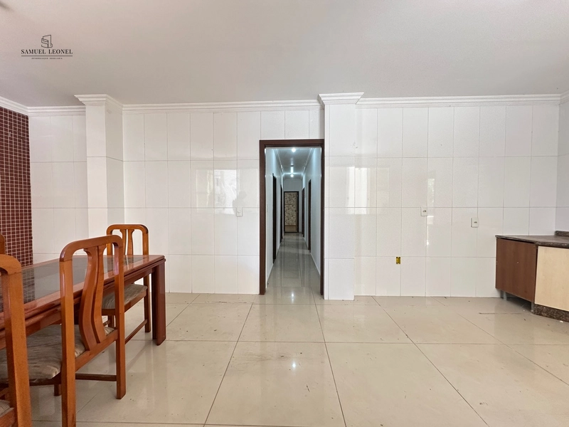 Apartamento Térreo, com 5 Quartos 2 vagas à Venda no centro da Cidade: 9ª foto da galeria de imagens do imóvel