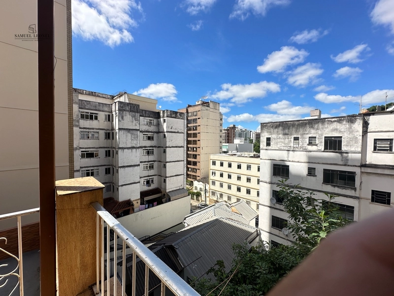 Apartamento Térreo, com 5 Quartos 2 vagas à Venda no centro da Cidade: 4ª foto da galeria de imagens do imóvel