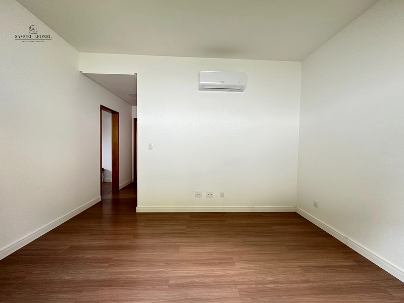 Casa linear a venda no condomínio fechado residencial alvim: 19ª foto da galeria de imagens do imóvel