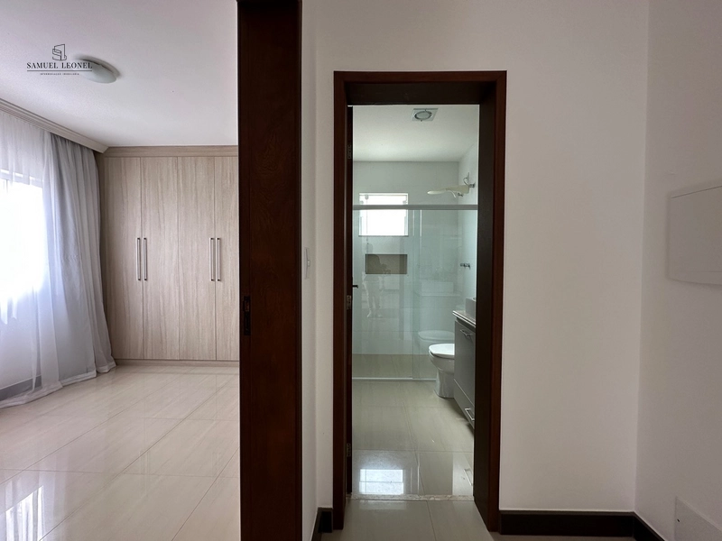 Casa a venda em condomínio fechado: 4ª foto da galeria de imagens do imóvel