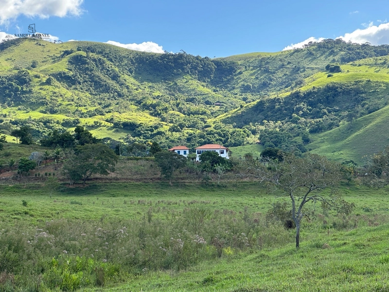 Sítio pousada a venda em Minas Gerais: 2ª foto da galeria de imagens do imóvel