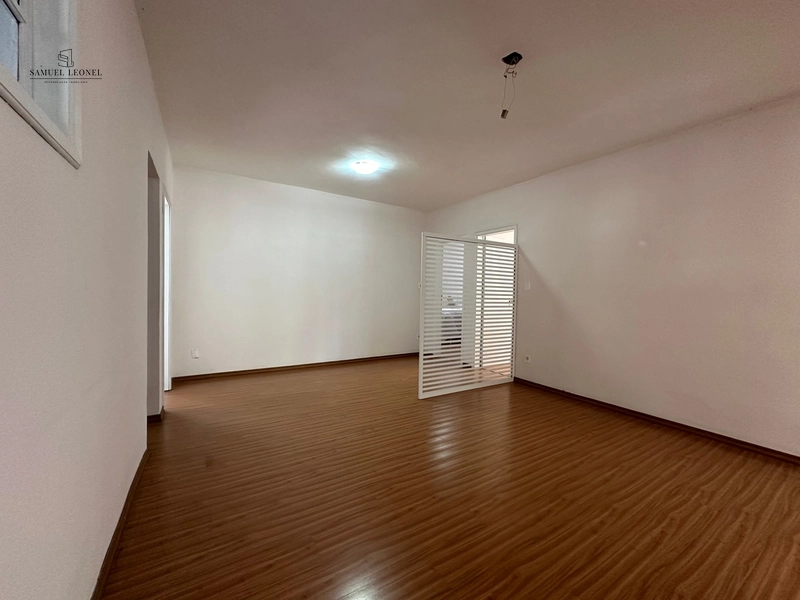 Casa duplex com 6 quartos a venda no jardim da serra, juiz de fora MG: 27ª foto da galeria de imagens do imóvel
