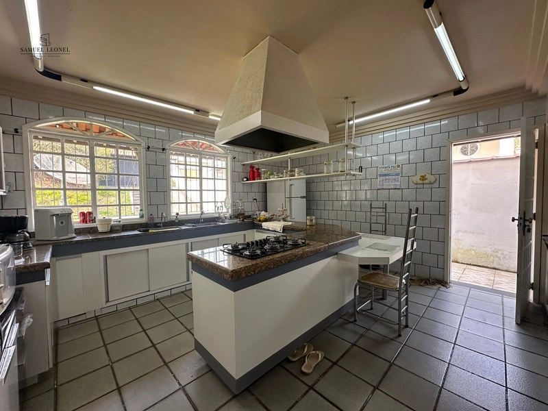 Casa duplex com 6 quartos a venda no jardim da serra, juiz de fora MG: 5ª foto da galeria de imagens do imóvel