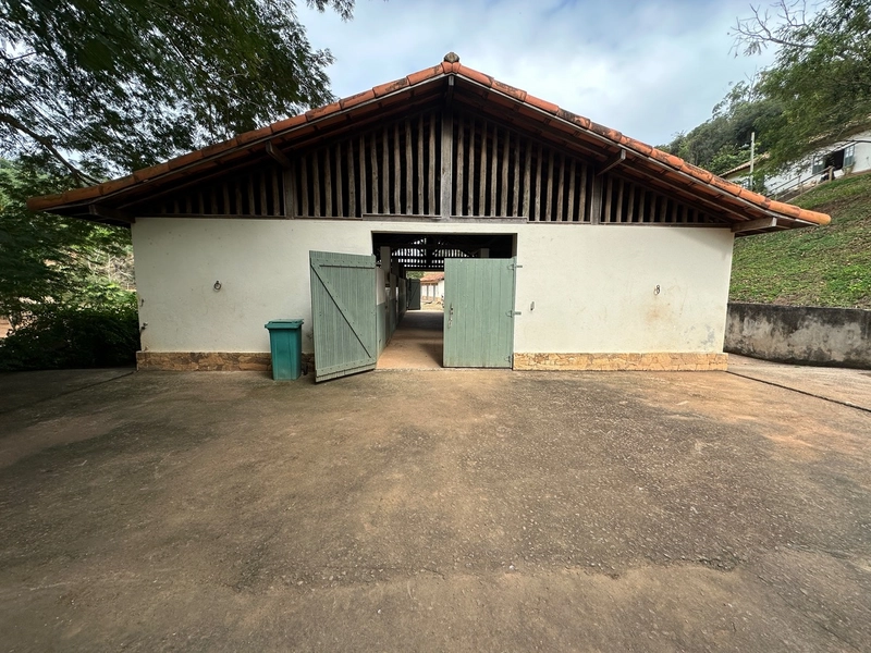 Fazenda à venda com benfeitorias próxima a Santana do Deserto: 60ª foto da galeria de imagens do imóvel