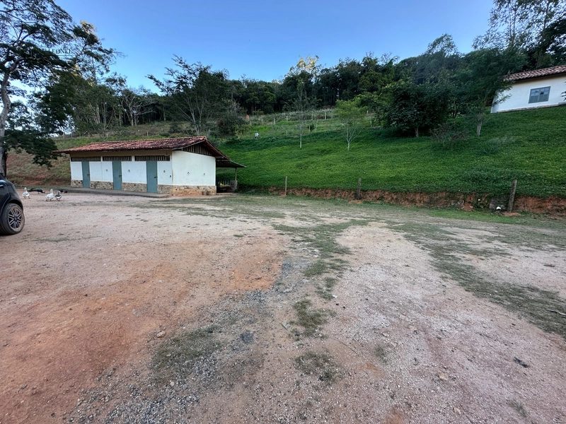 Fazenda à venda com benfeitorias próxima a Santana do Deserto: 43ª foto da galeria de imagens do imóvel