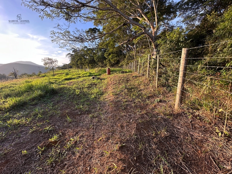 Fazenda à venda com benfeitorias próxima a Santana do Deserto: 2ª foto da galeria de imagens do imóvel