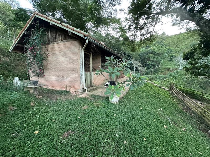 Fazenda à venda com benfeitorias próxima a Santana do Deserto: 24ª foto da galeria de imagens do imóvel